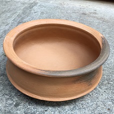 Clay Cooking  Vessel - ಮಣ್ಣಿನ ಮಡಕೆ-ಬಿಸಲೆ (Medium Size)